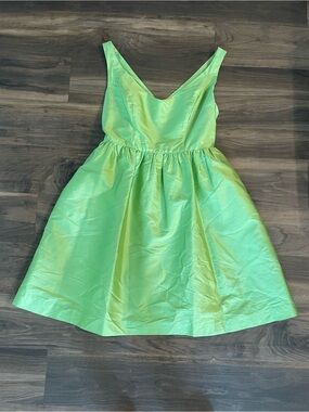 LulaKate Green V-Neck Party Dress
